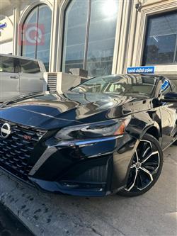 نیسان ئەلتیما